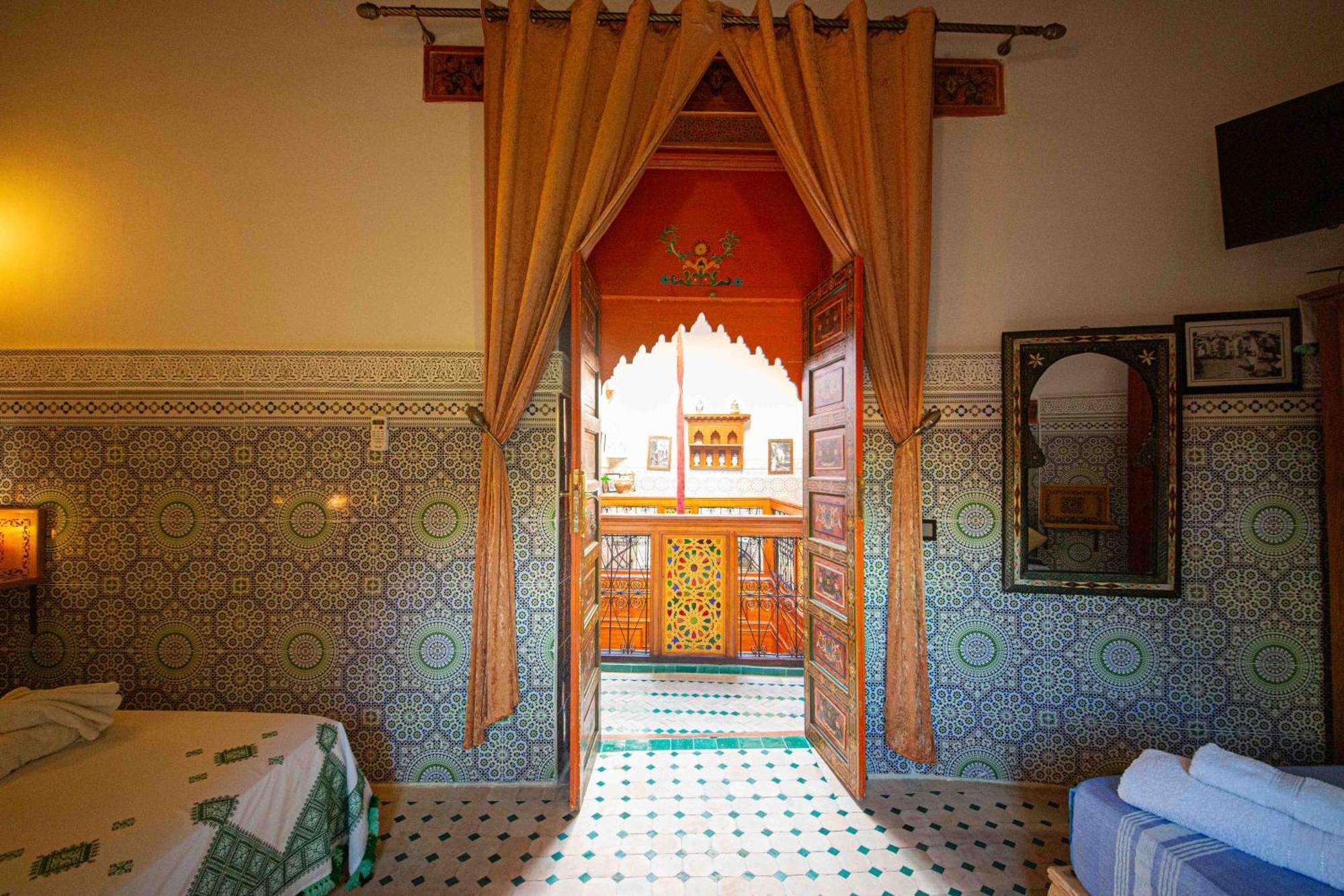 Riad Le Petit Patrimoine De Fez Eksteriør billede